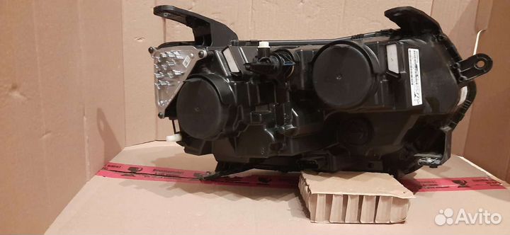 Блок фара левая Renault Duster