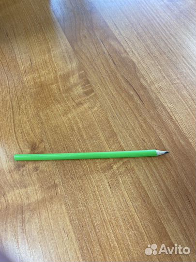 Карандаш и сумка