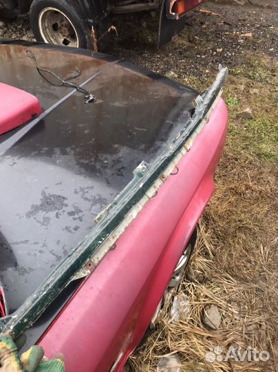 Ус под передний фартук BMW Е30