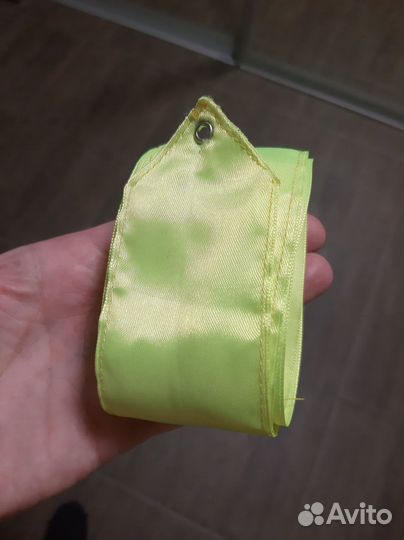 Гимнастическая лента и катушка