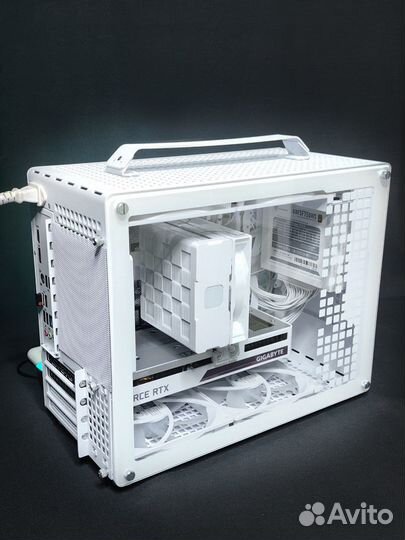 Белый игровой мини пк (Ryzen 5 5600X + 3060Ti)