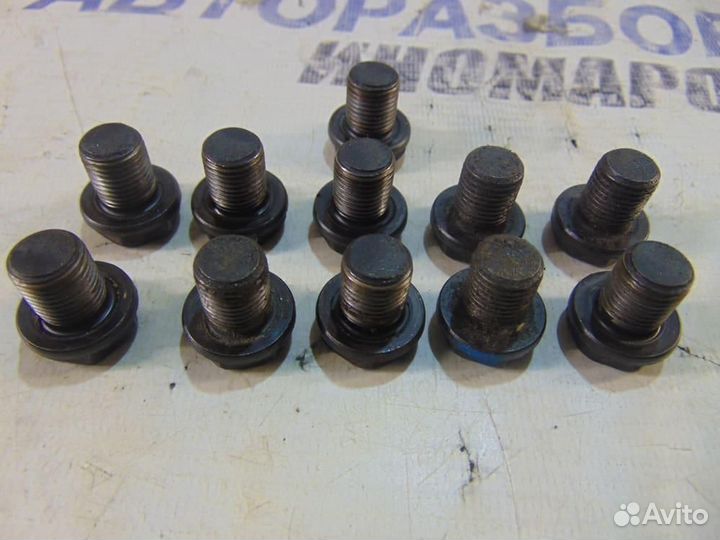 Болт маховика для Mitsubishi Lancer X 2007