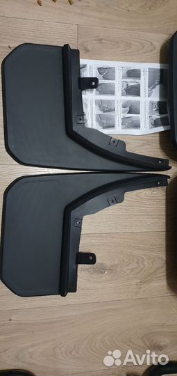 Брызговики Defender New