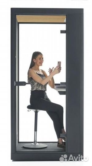 Телефонная кабинка