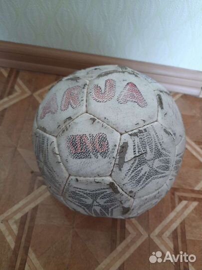 Футбольный мяч