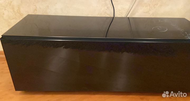 Прозрачное стекло на стол