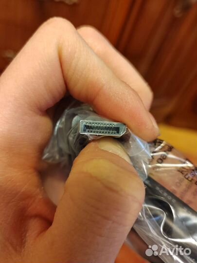 Кабель displayport - displayport