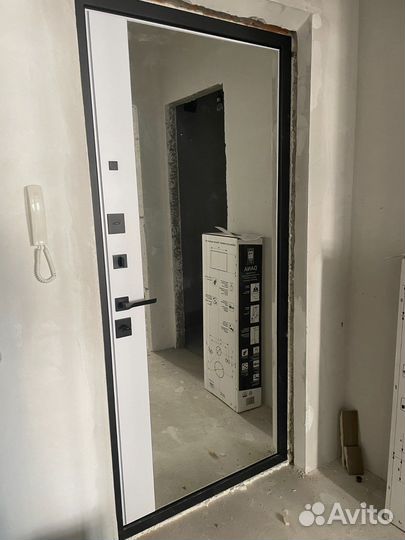 Дверь входная