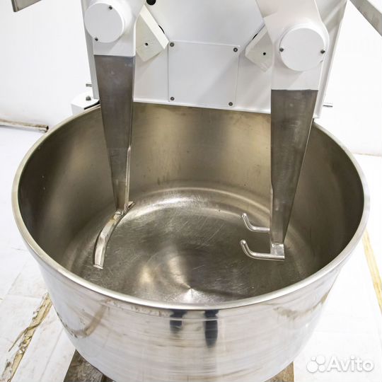 Тестомесы Delloro 150, несъемная дежа