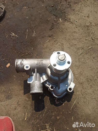 Помпа змз 406