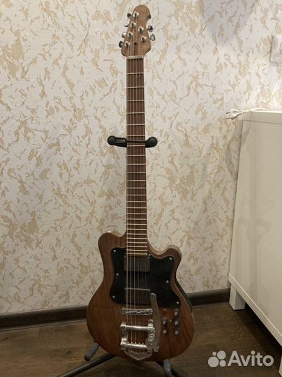 Электрогитара