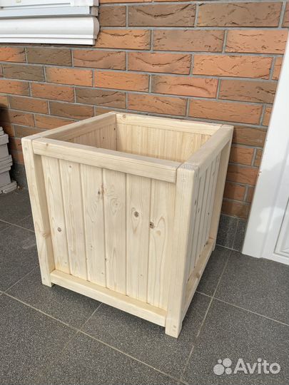 Кашпо вазон для растений из дерева уличное