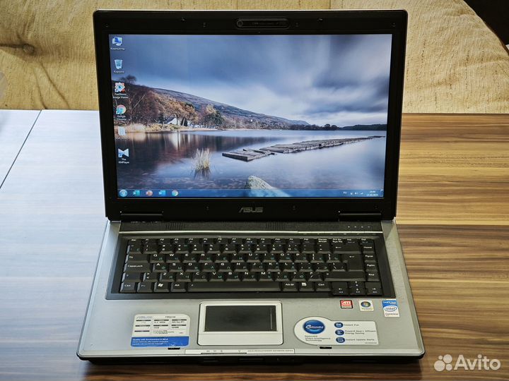 Ноутбук Asus F3Jr (Core 2 Duo T5300)