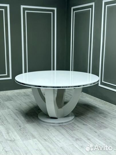 Кухонный стол. Доставка по всей России