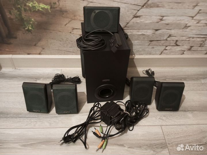 Акустические колонки 5.1 Creative inspire p5800