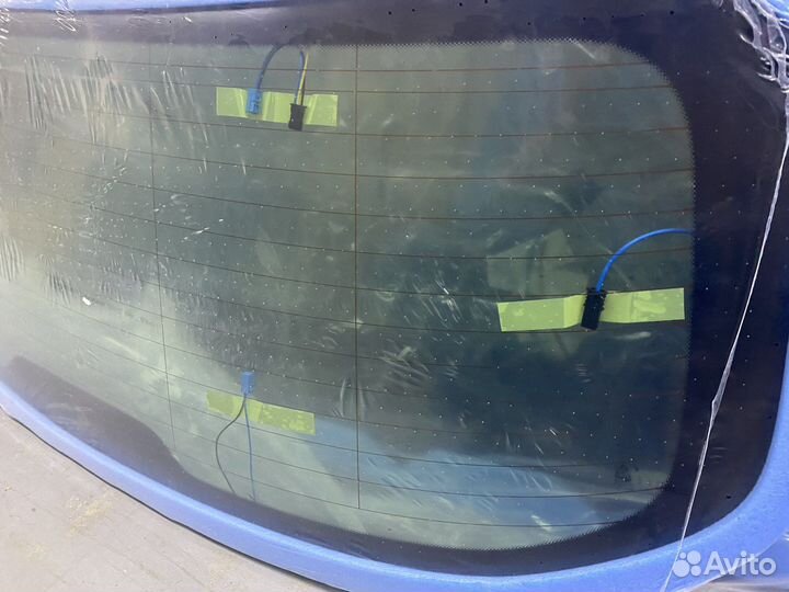 Заднее стекло Mercedes GLC W253