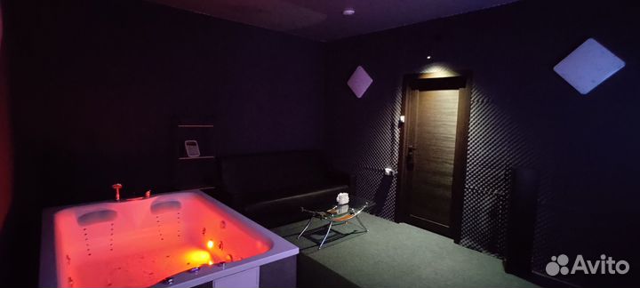 Джакузи кинотеатр 