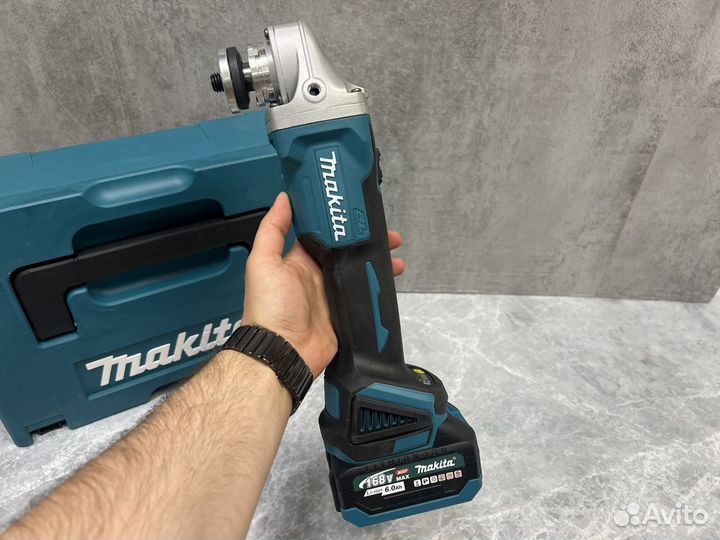 Аккумуляторная болгарка makita