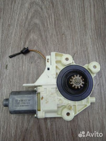 Мотор стеклоподъемника передний левый Ford Focus 2