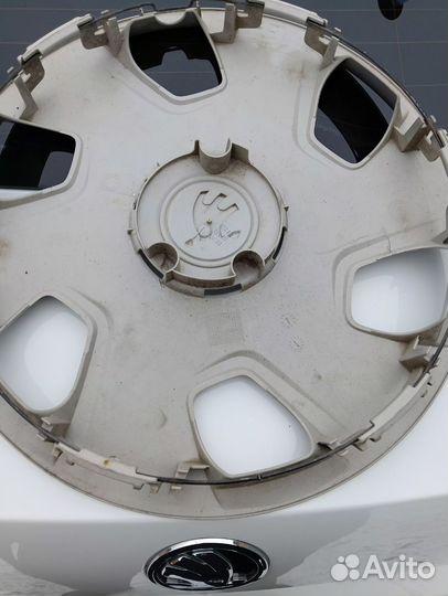 Колпаки на шкоду r15