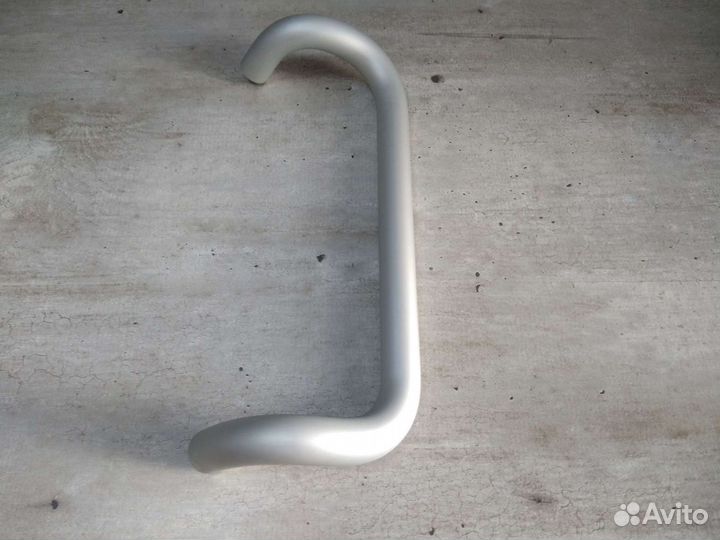 Ручка Schuco изогнутая для алюминиевых дверей (мет