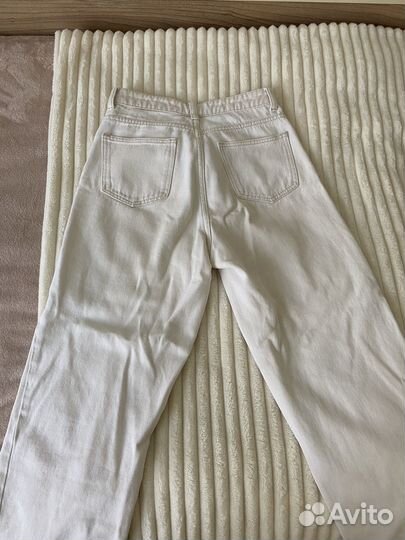 Белые джинсы shein