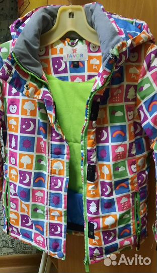 Куртка демисезонная для девочки