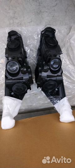 Фара правая,фара левая Ford Focus 3