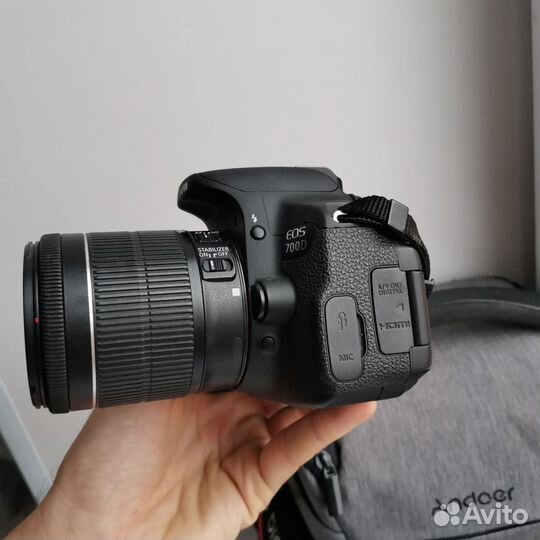 Canon eos 700d + объектив Canon 18-55