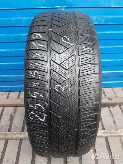 Pirelli Scorpion Winter 255/55 R19 102W