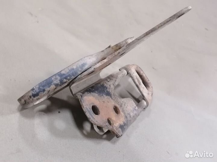 Кронштейн буксировочный Nissan Almera N15 1995-00