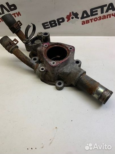 Корпус термостата Nissan Almera N16 седан 1.5