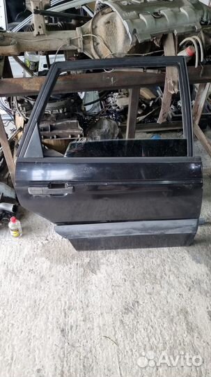Дверь пассат б3