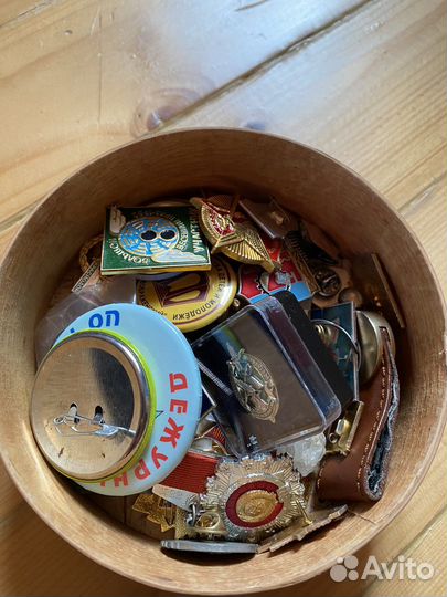 Коллекция советский значков