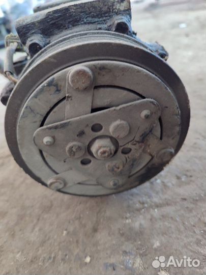 Компрессор кондиционера Citroen Xsara