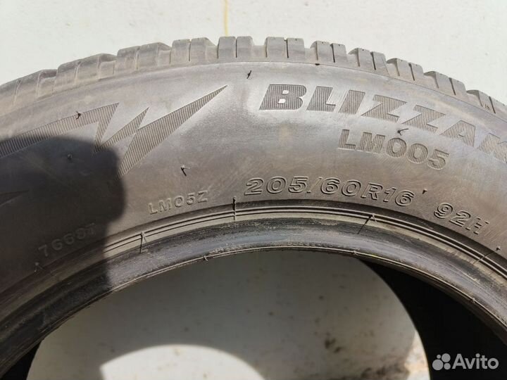 Bridgestone Blizzak LM-005 205/60 R16 92H