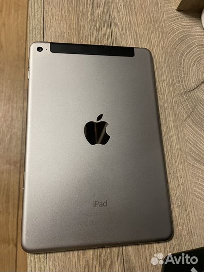 iPad mini 4 64gb