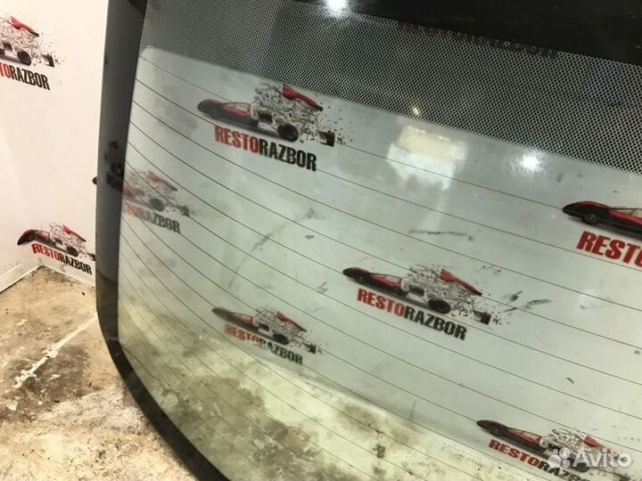 Стекло заднее Kia Shuma лифтбек S6D