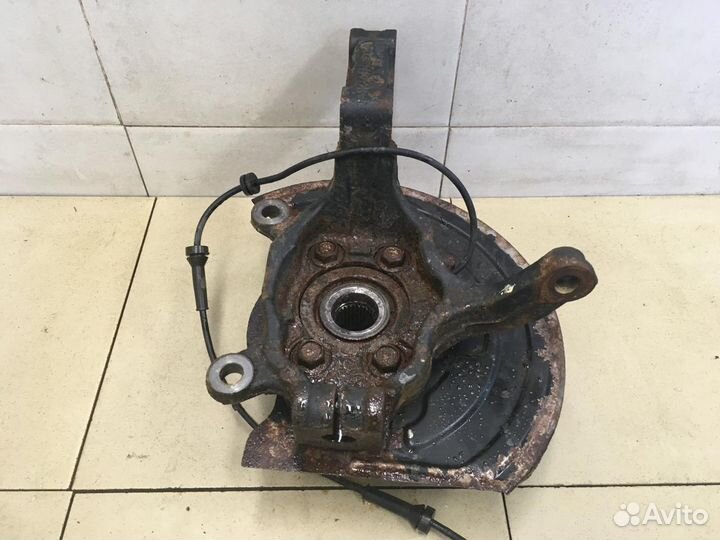 Кулак поворотный передний правый X-Trail (T31) 200