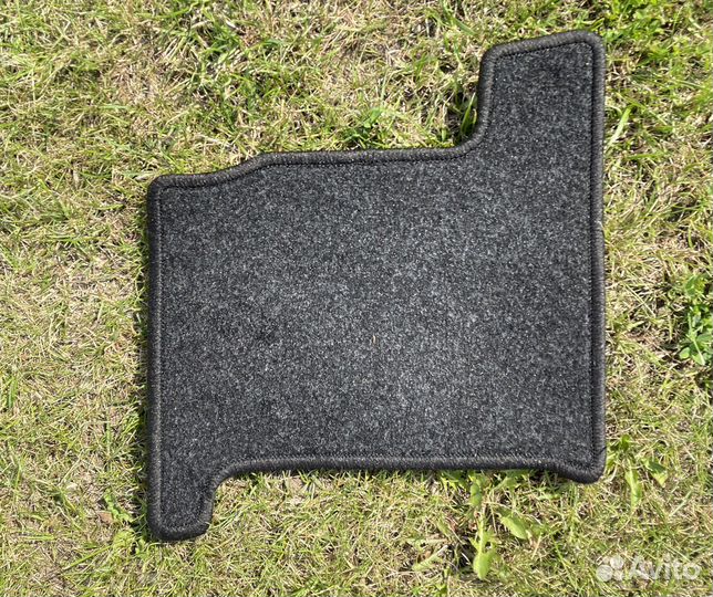 Коврики на nissan Qashqai новые