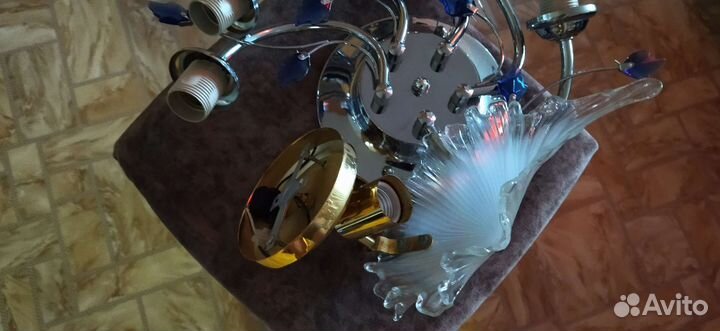 Комплект люстра и бра