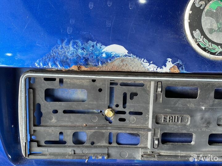 Крышка багажника skoda superb1