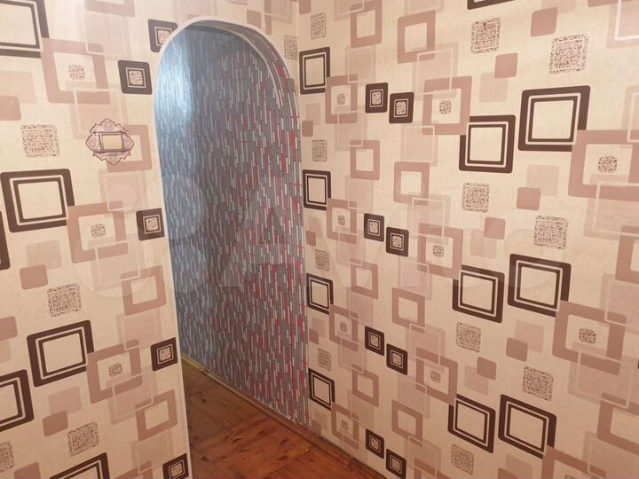 3-к. квартира, 65 м², 1/3 эт.