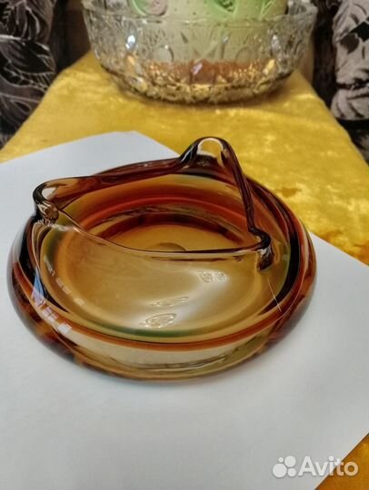 Пепельница цветное стекло Чехословакия