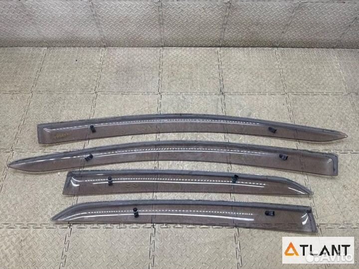 Ветровики комплект toyota vitz