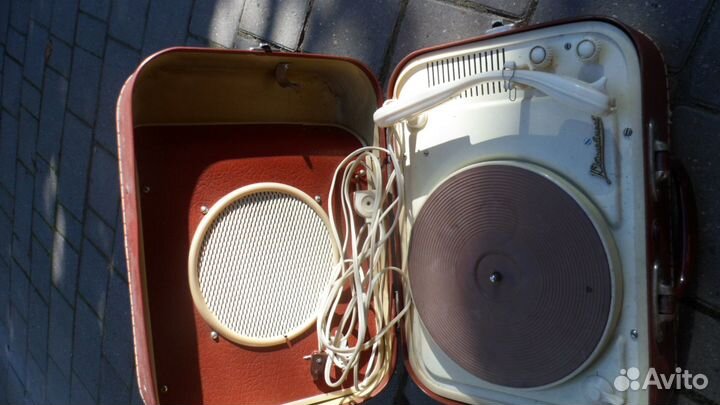 Коллекционные Ария Аккорд вега Юбилейный Молодеж