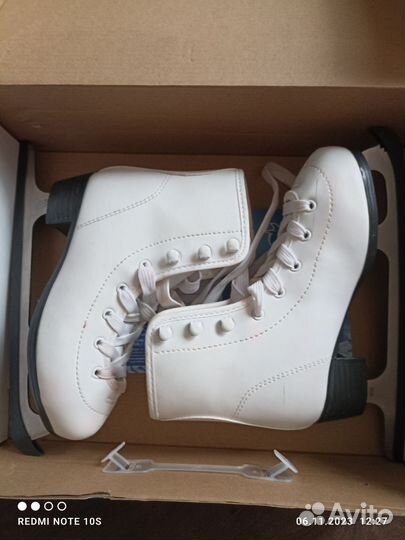 Коньки фигурные