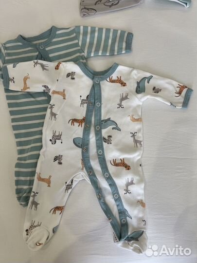 Детские вещи для новорожденных