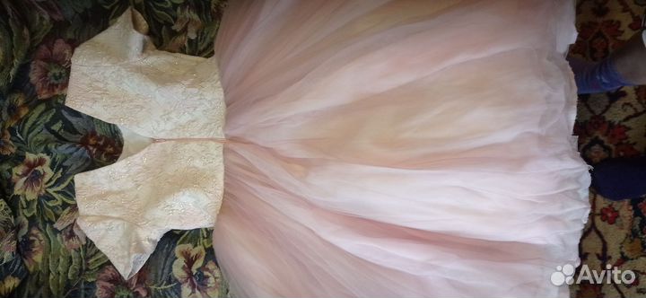 Платье нарядное 122 128