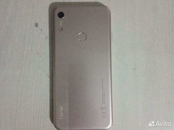 HONOR 8A, 2/32 ГБ